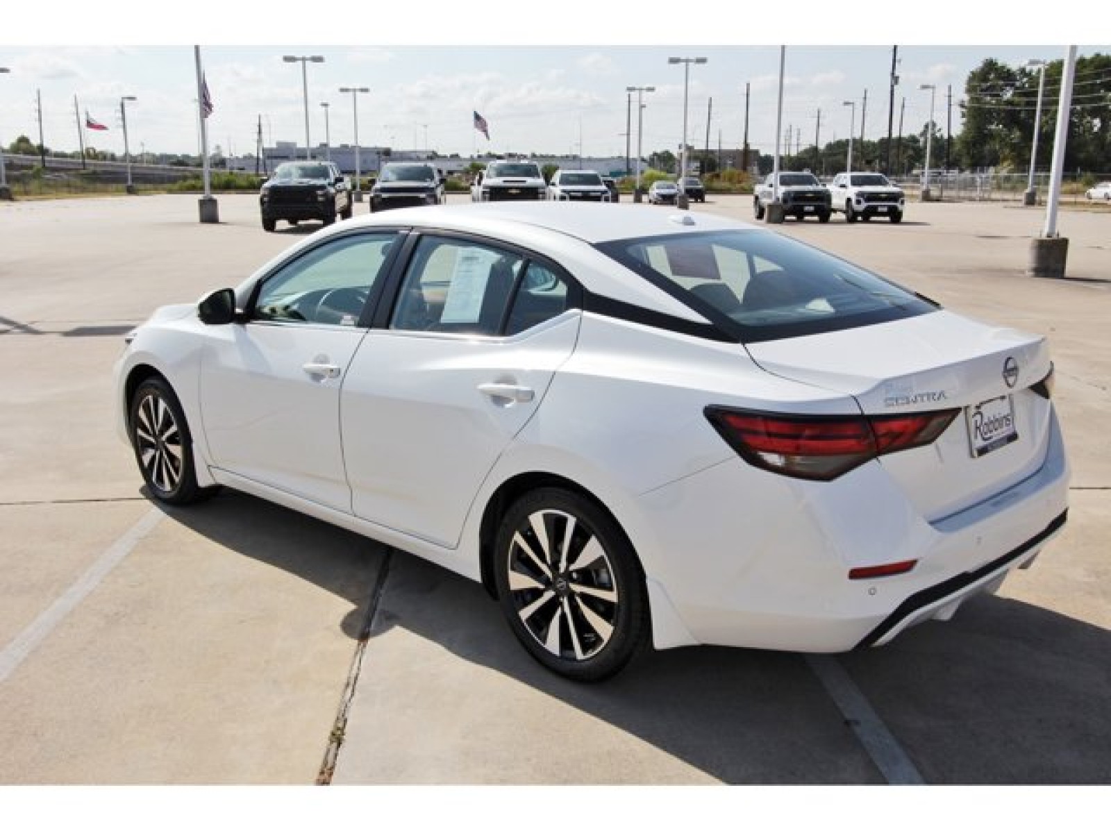 2025 Nissan Sentra SV - 3