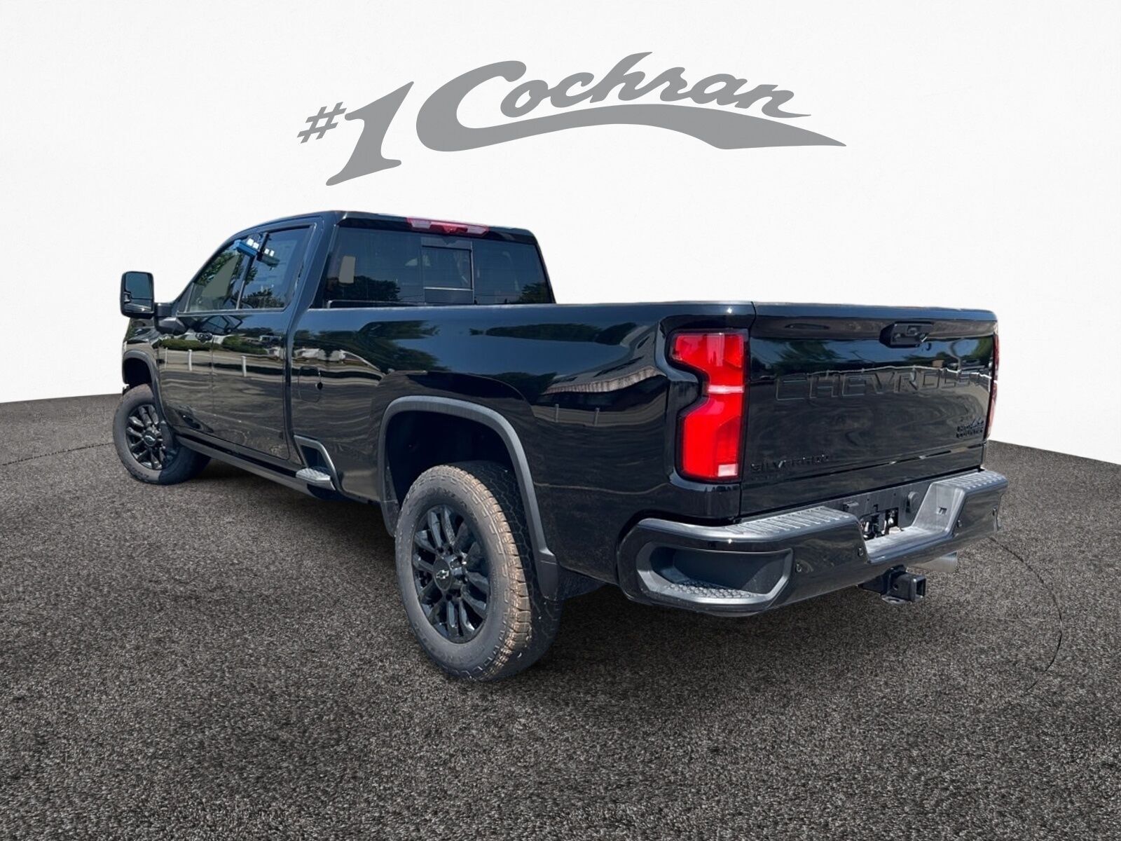 2025 Chevrolet Silverado 3500HD High Country photo 3