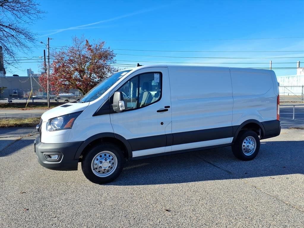 2024 Ford Transit Cargo Van photo 4