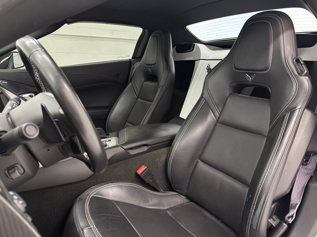 2014 Chevrolet Corvette Stingray Z51 2LT photo 19