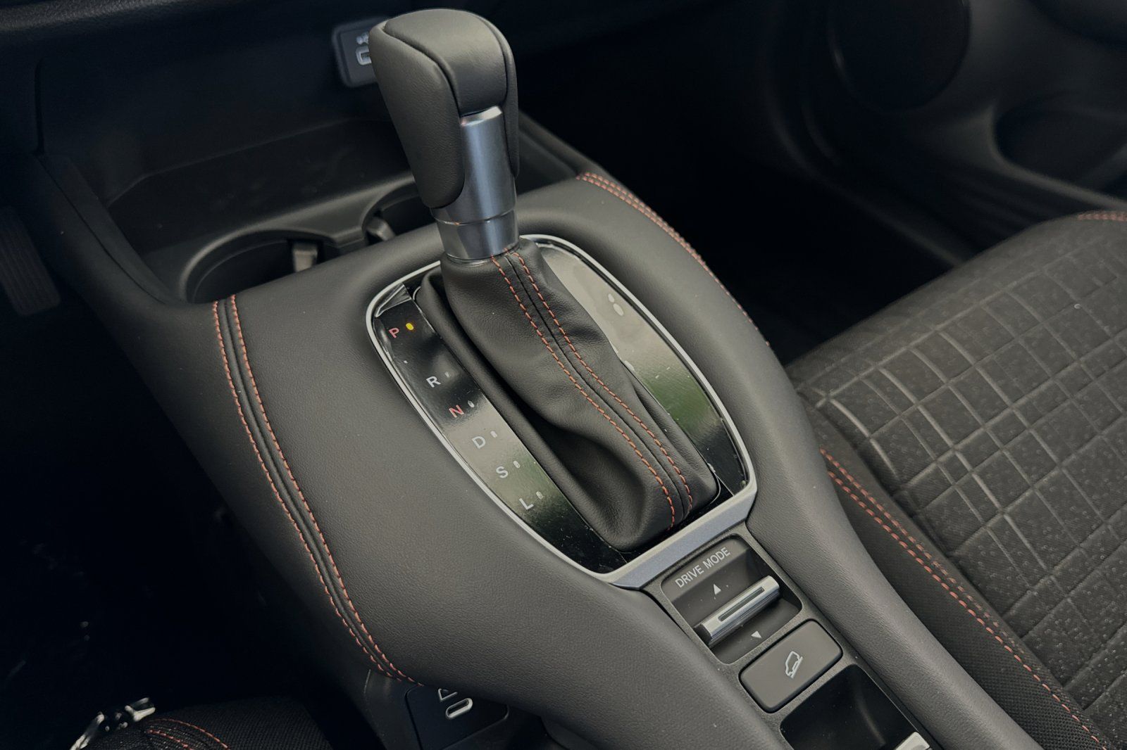 2025 Honda HR-V Sport photo 23
