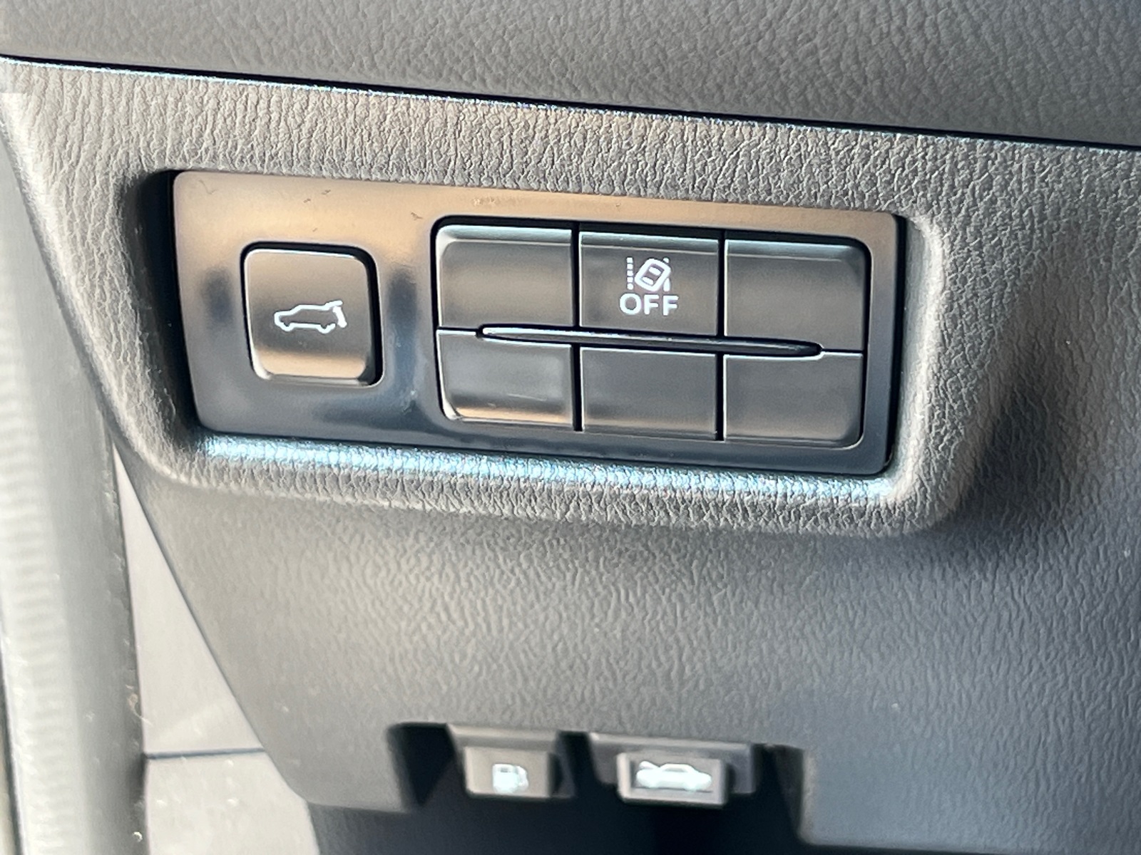 2022 Mazda CX-5 2.5 Premium Plus photo 35