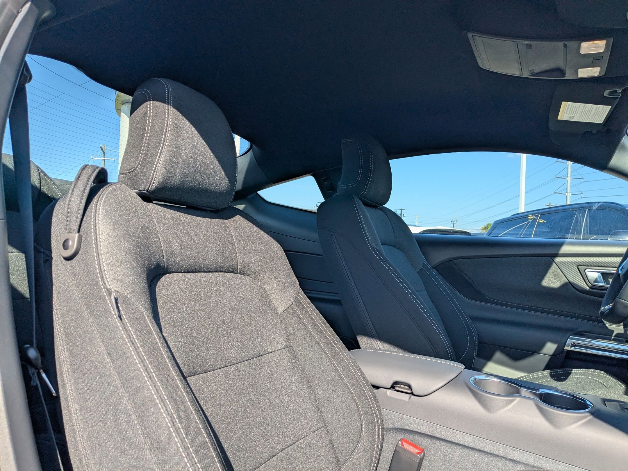 2025 Ford Mustang EcoBoost photo 23