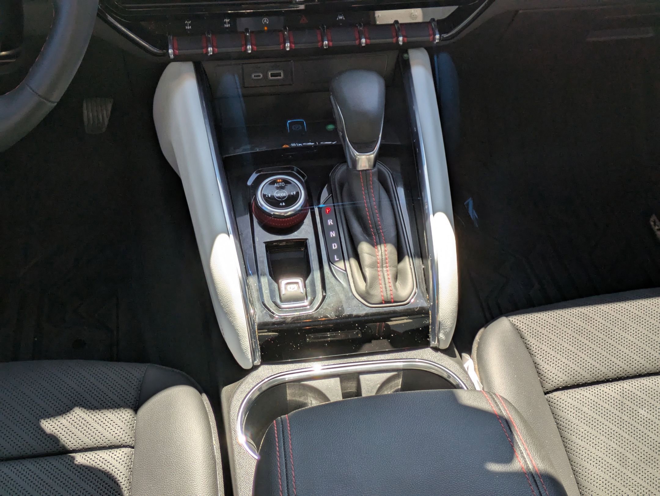 2024 Gmc Canyon AT4X photo 21