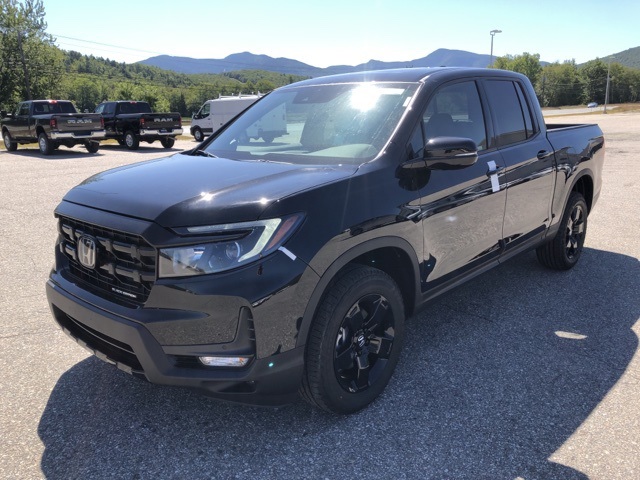 2025 Honda Ridgeline Black Edition photo 7