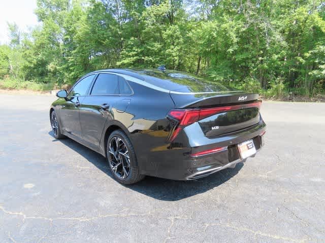 2025 Kia K5 GT-Line photo 4