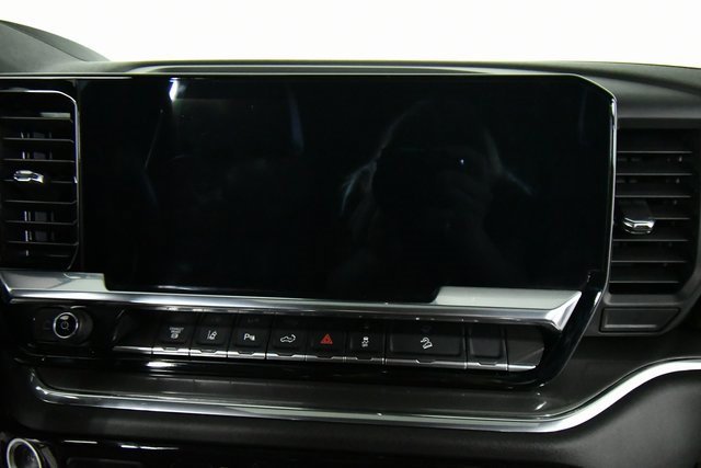 2024 Chevrolet Silverado 2500HD High Country photo 3