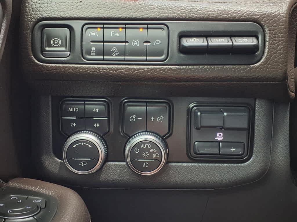 2021 Gmc Yukon Denali photo 15