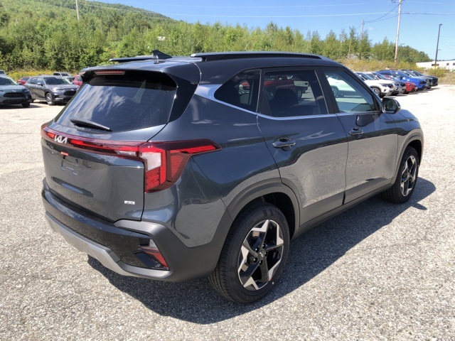 2026 Kia Seltos EX photo 2