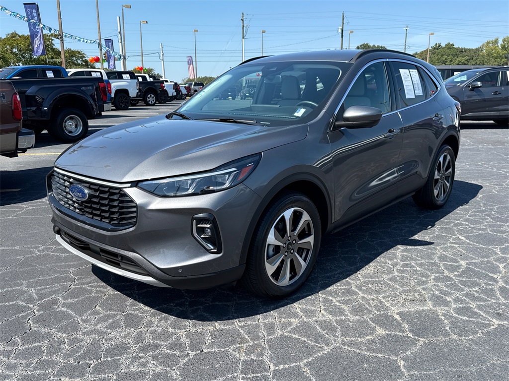 2023 Ford Escape Platinum photo 7