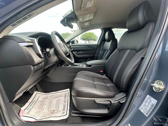 2025 Mazda CX-50 2.5 Select photo 23