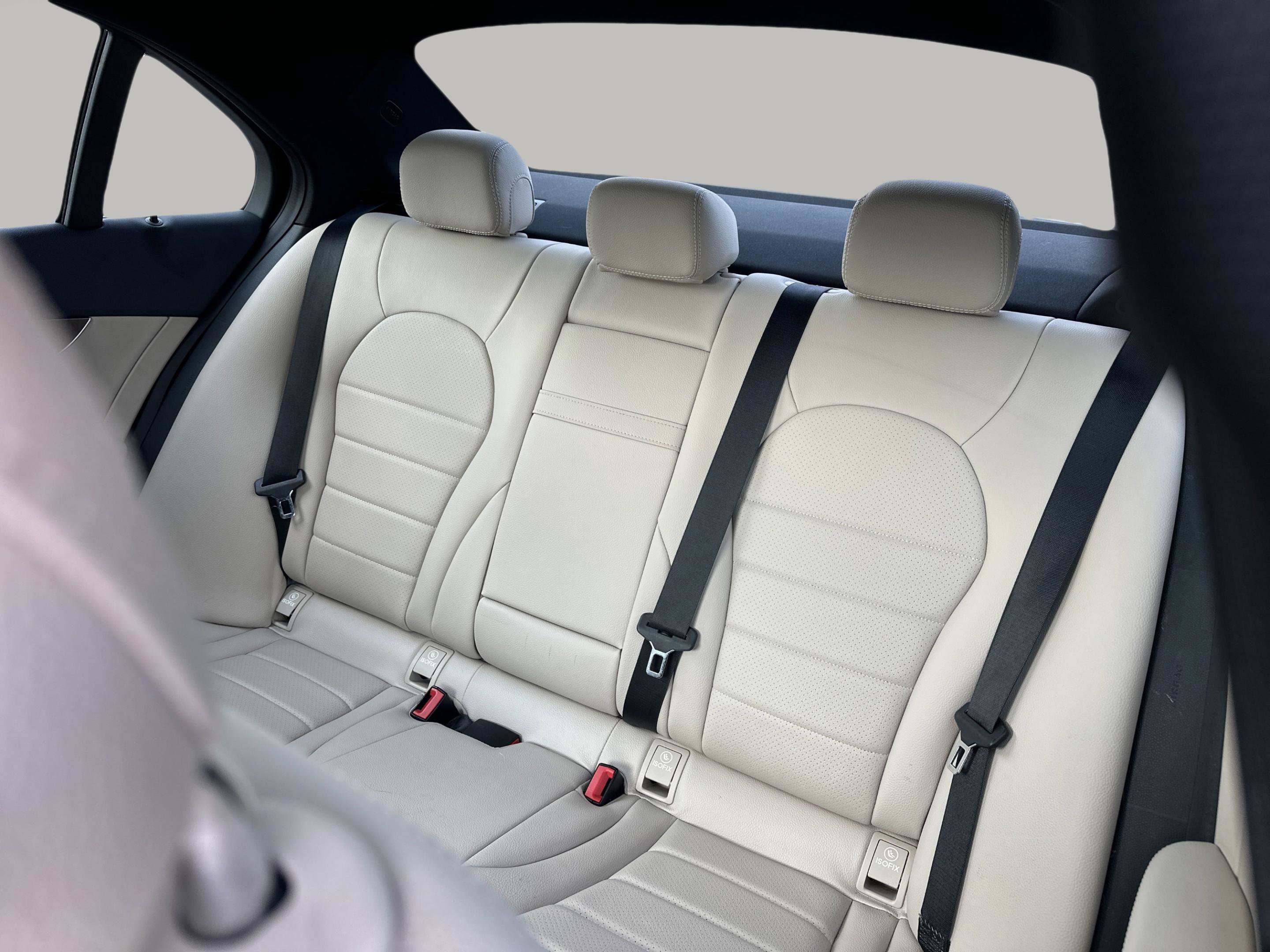 2018 Mercedes Benz C 300 photo 10
