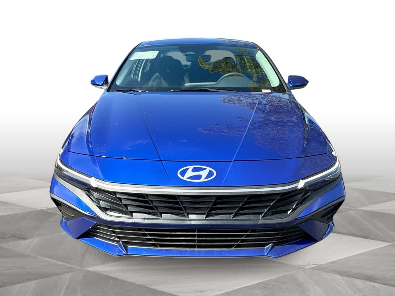 2025 Hyundai Elantra SE photo 3