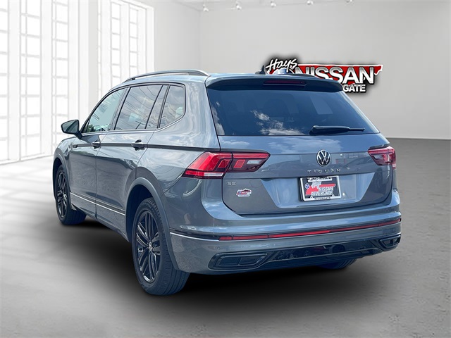 2022 Volkswagen Tiguan SE R-Line Black photo 4