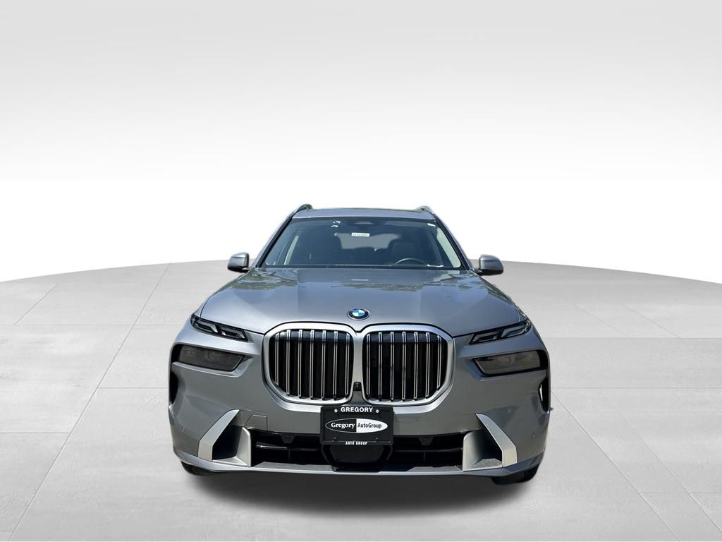 2025 Bmw X7 xDrive40i photo 2