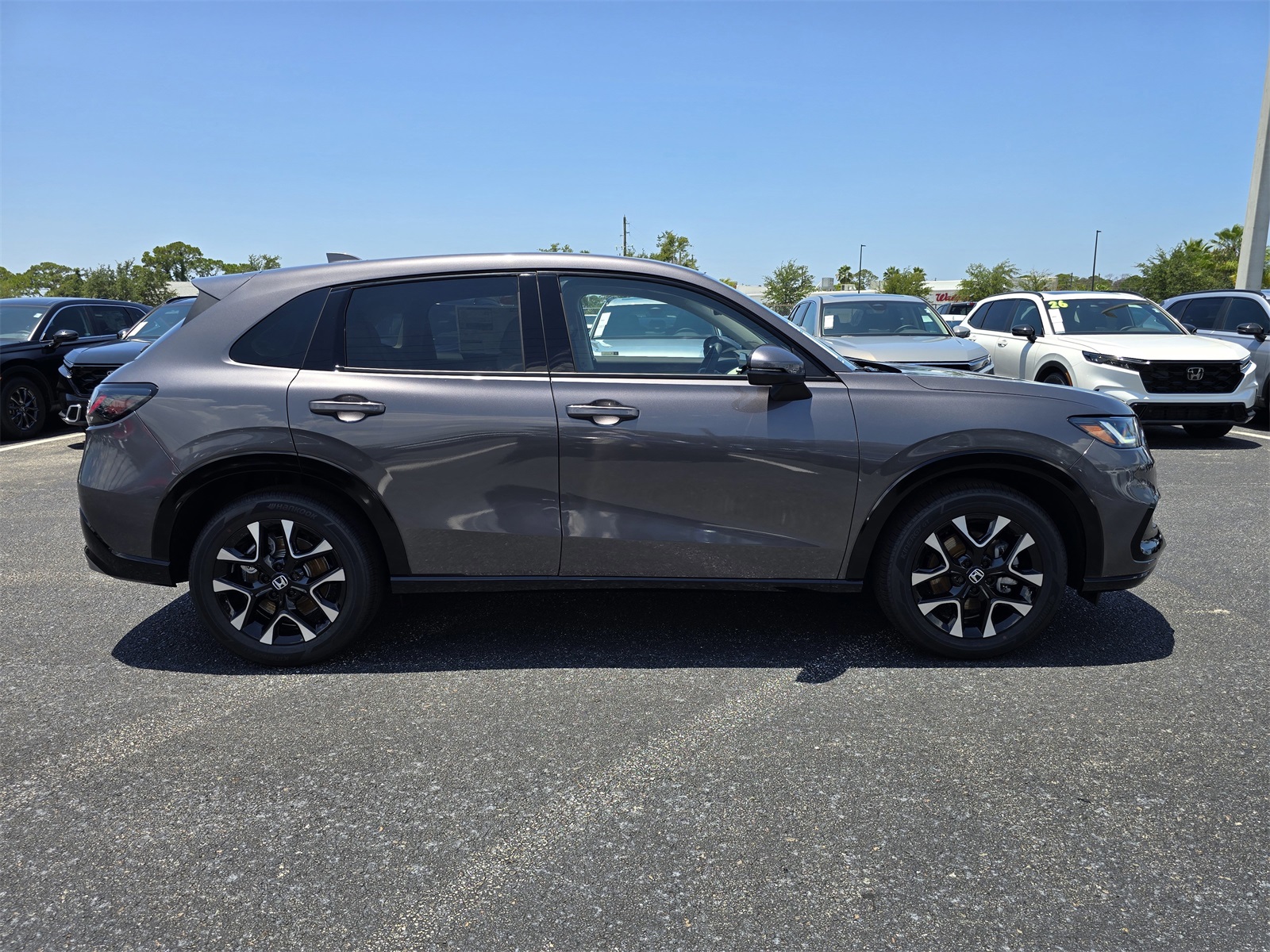 2026 Honda HR-V EX-L photo 3