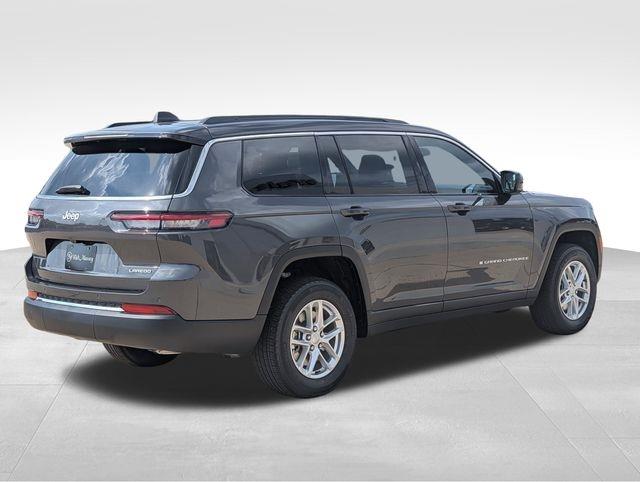 2025 Jeep Grand Cherokee Laredo X photo 4