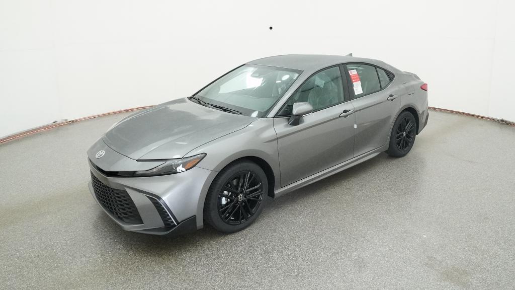 2026 Toyota Camry SE's photo