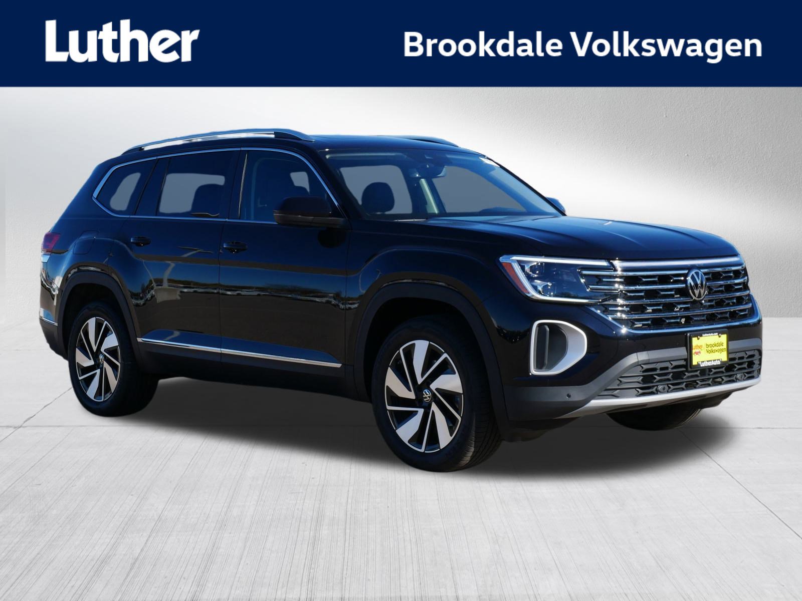 2026 Volkswagen Atlas SEL's photo