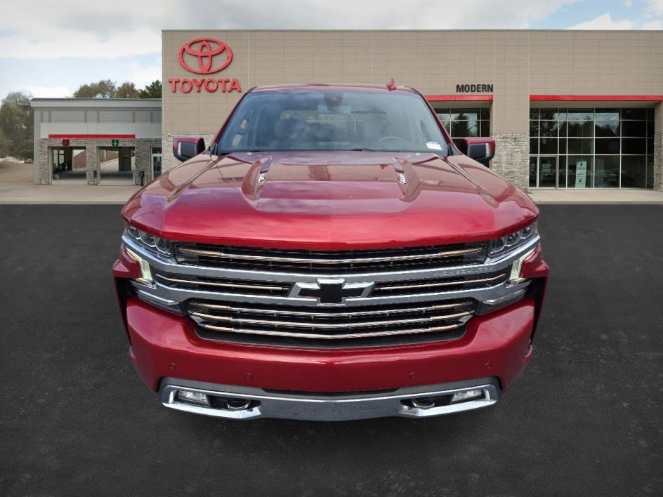 2022 Chevrolet Silverado 1500 High Country photo 2