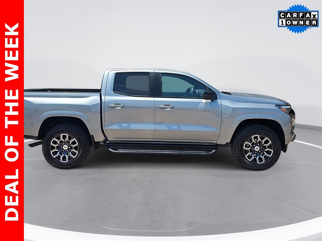 2024 Chevrolet Colorado Z71 photo 2