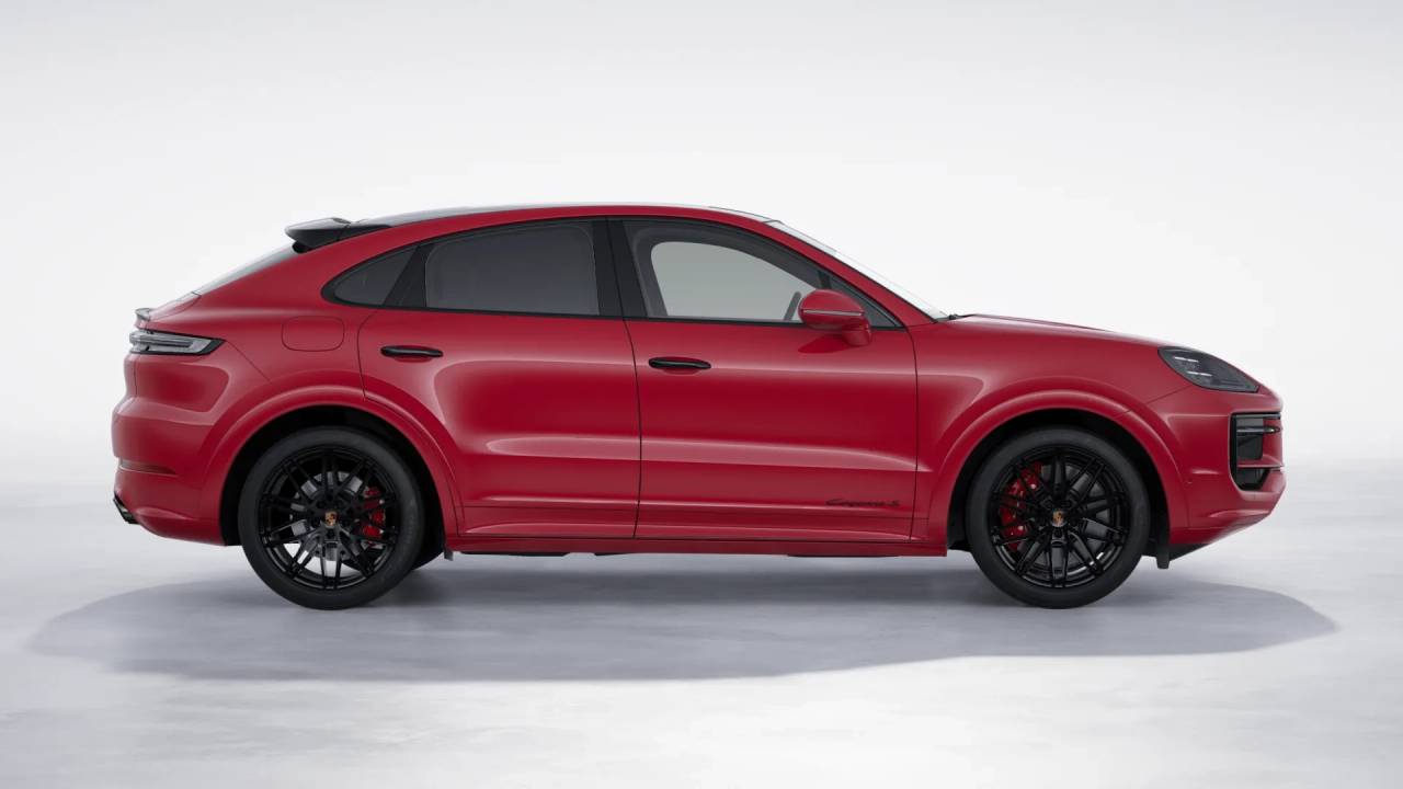 2026 Porsche Cayenne S Coupe photo 7