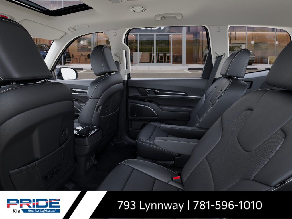 2025 Kia Telluride S photo 15