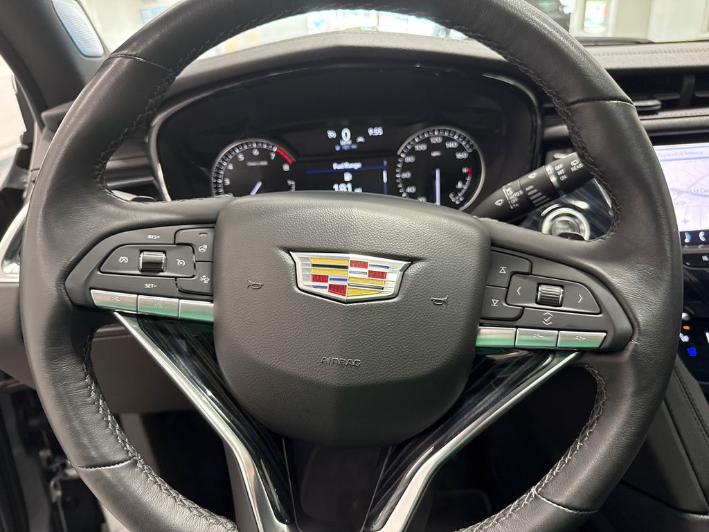 2025 Cadillac XT6 Premium Luxury photo 16