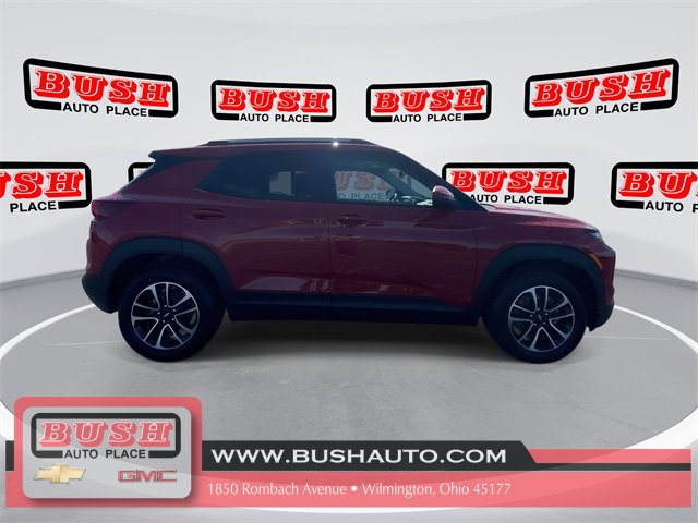 2026 Chevrolet Trailblazer LT photo 3