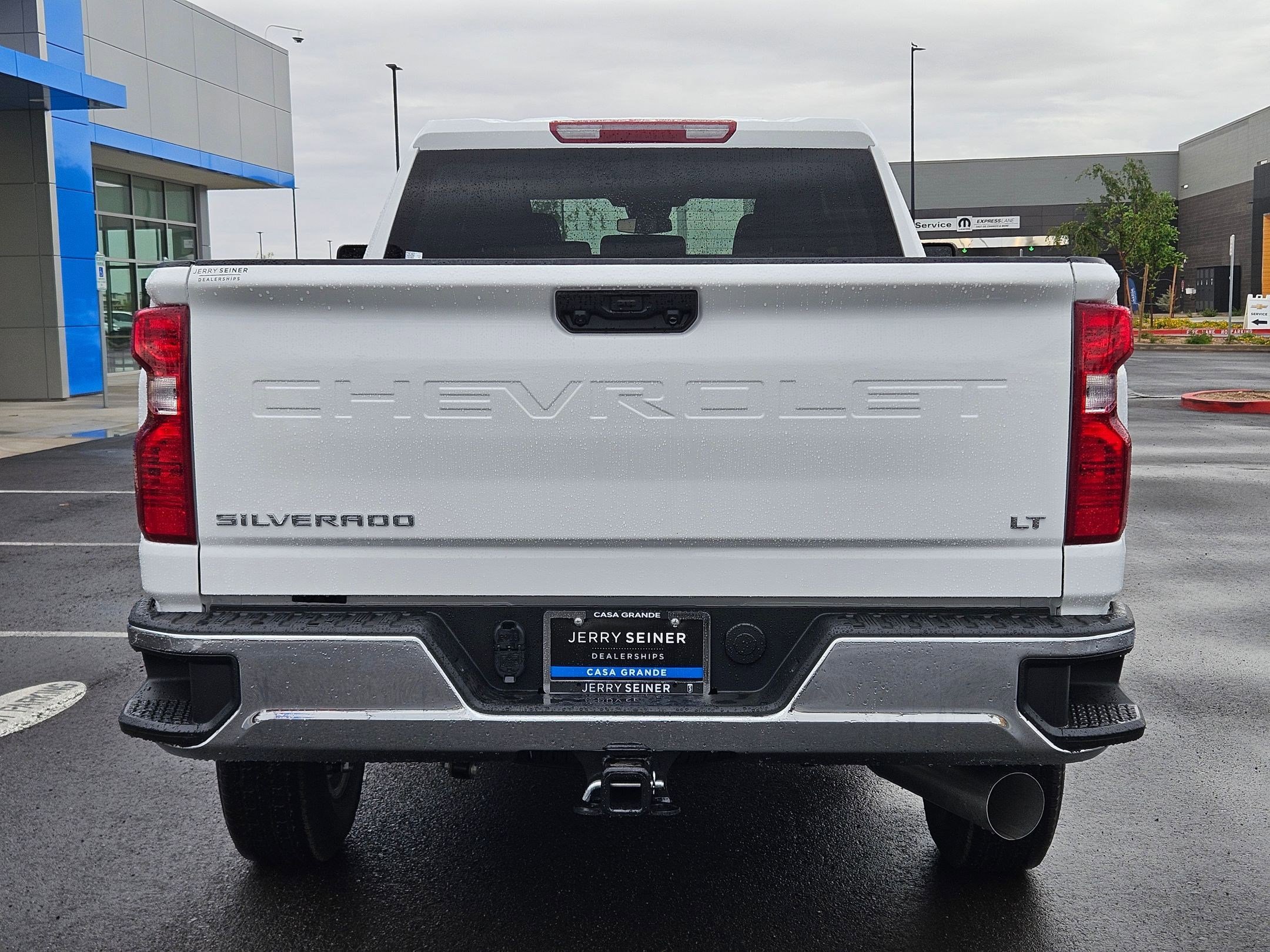 2025 Chevrolet Silverado 2500HD LT photo 4