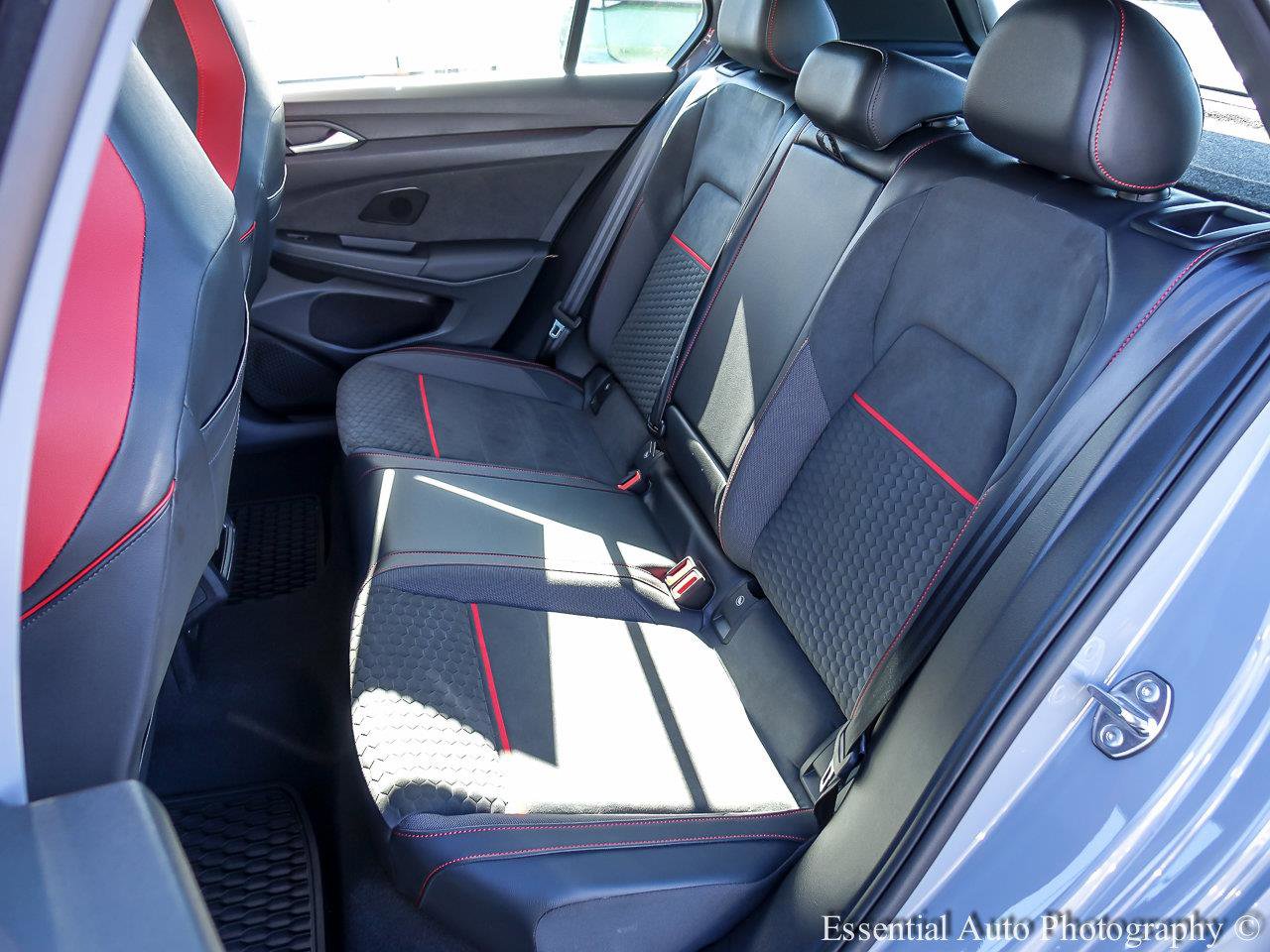 2026 VOLKSWAGEN GOLF GTI - Image 9