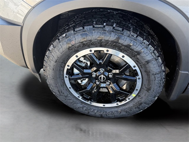 2025 Nissan Pathfinder Rock Creek photo 8