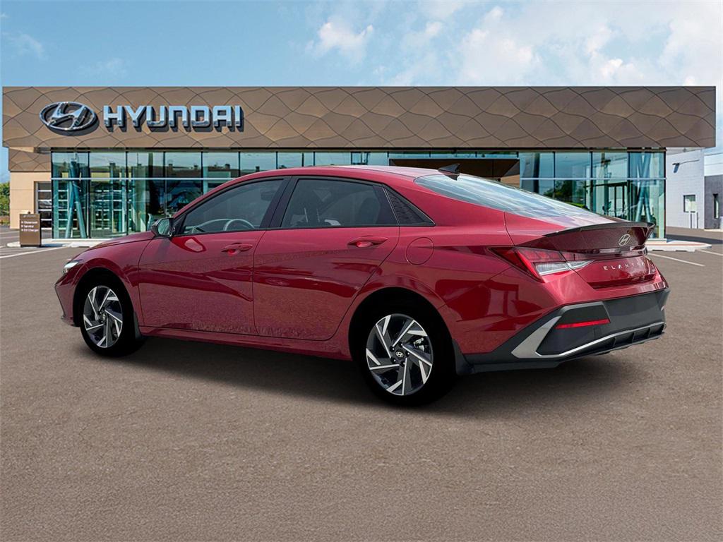 2025 Hyundai Elantra Hybrid SEL Sport photo 4