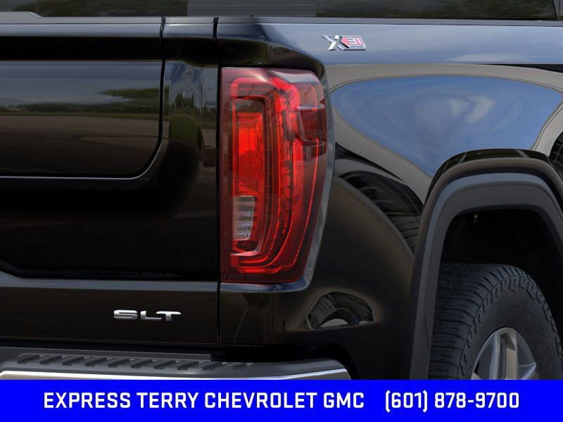 2025 Gmc Sierra 1500 SLT photo 10