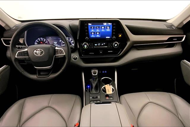 2022 Toyota Highlander XLE photo 15