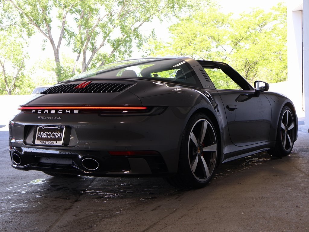 2021 Porsche 911 Targa 4S photo 8
