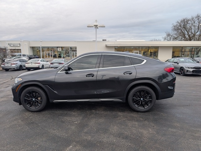 2021 BMW X6 Base's photo