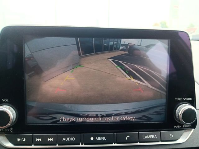 2022 Nissan Altima 2.5 SV photo 16