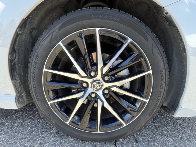 2023 Toyota Camry SE photo 8