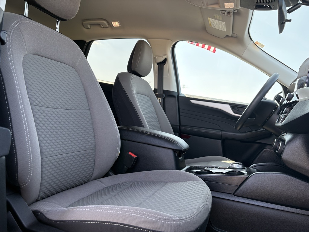 2022 Ford Escape SE photo 22