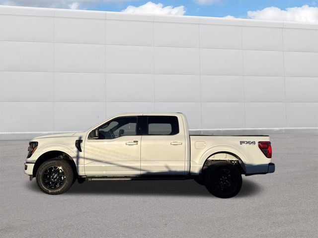 2025 Ford F-150 XLT photo 2