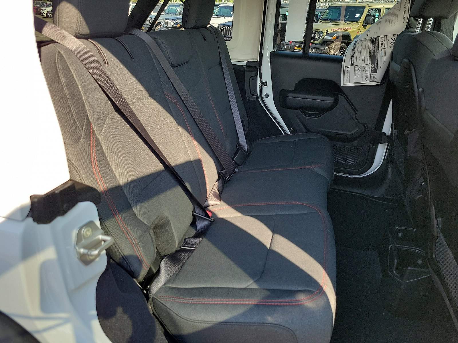 2025 Jeep Wrangler Rubicon photo 15