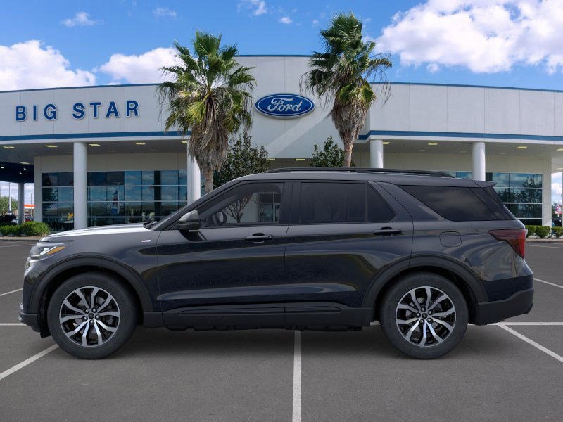 2025 Ford Explorer ST-Line photo 3