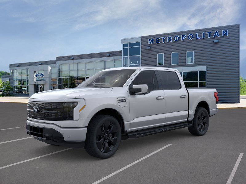 2025 Ford F-150 Lightning Platinum's photo