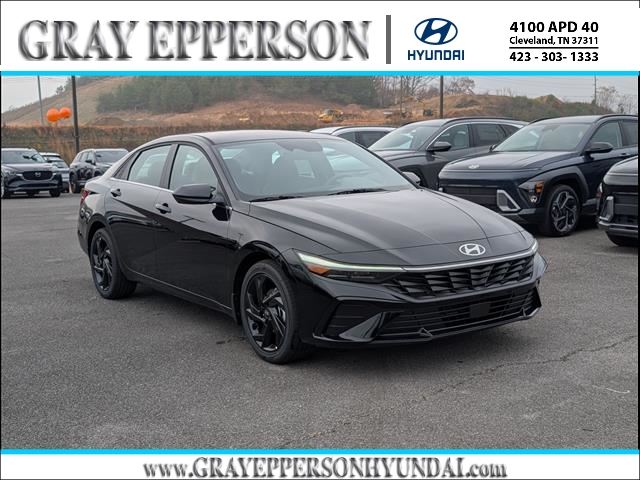 2026 Hyundai Elantra SEL's photo