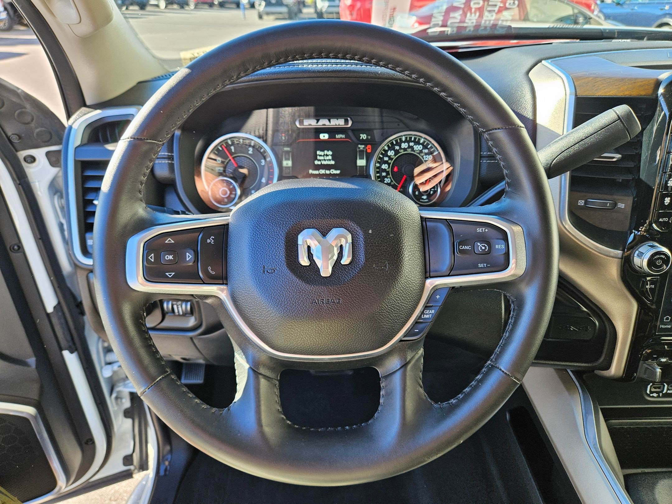 2024 Ram 2500 Laramie photo 15