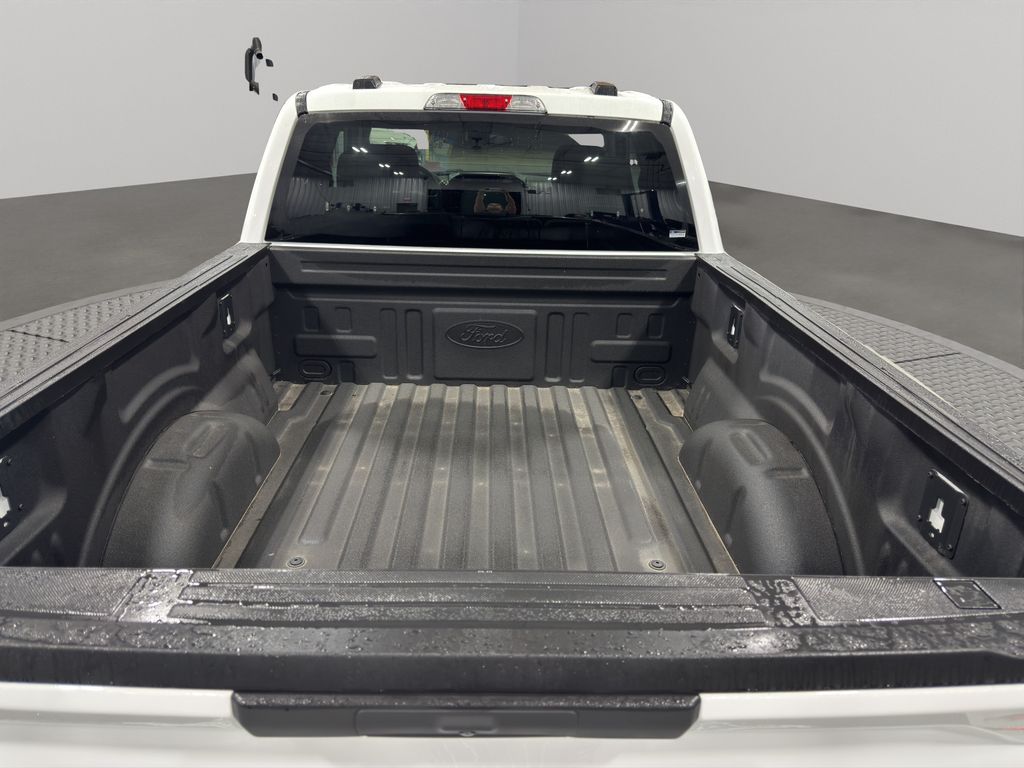 2024 Ford F-150 XL photo 4
