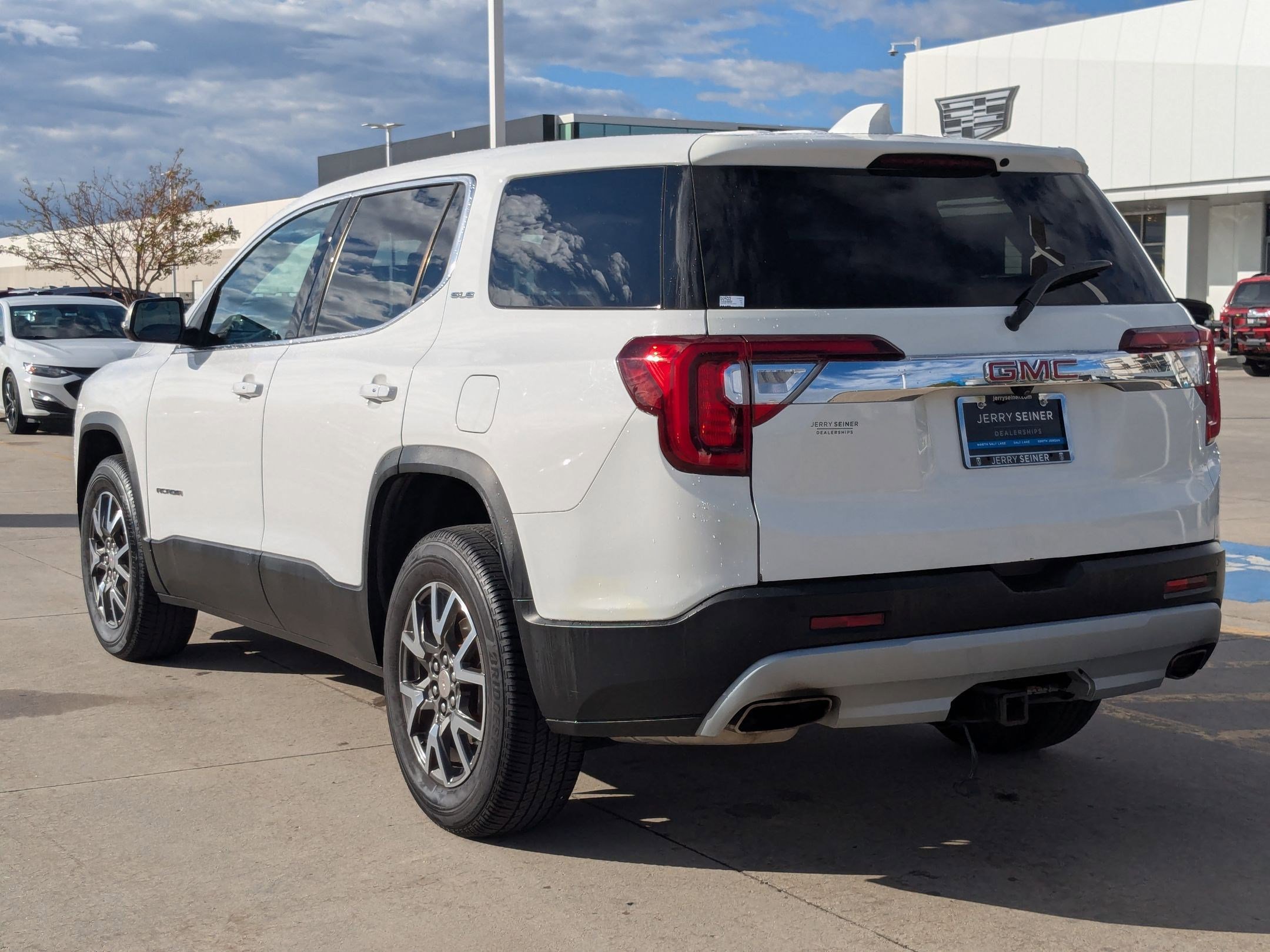 2020 Gmc Acadia SLE photo 3