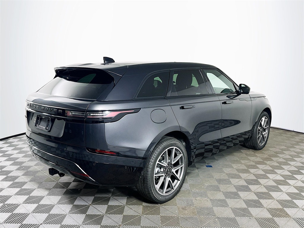 2026 Land Rover Range Rover Velar SE photo 5