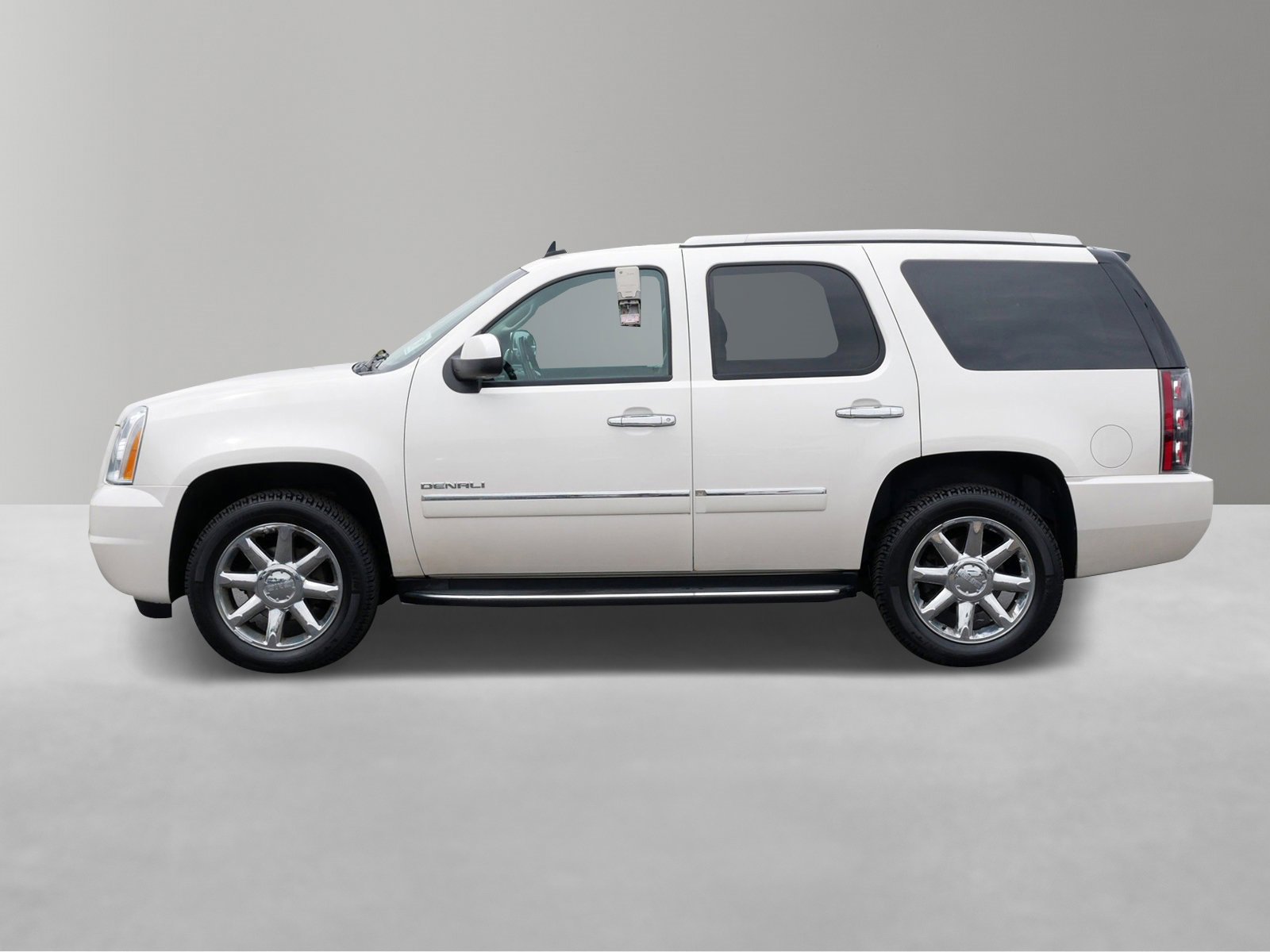 Used 2013 GMC Yukon Denali with VIN 1GKS2EEF1DR219178 for sale in White Bear Lake, Minnesota